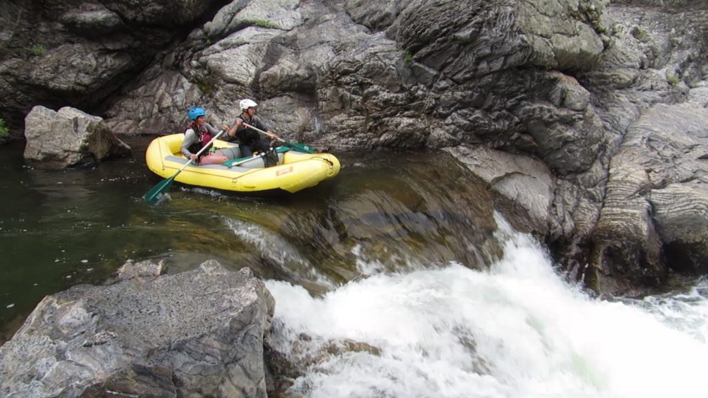 show difficulty of north fork tuolumne rapid for rafters and kayakers
