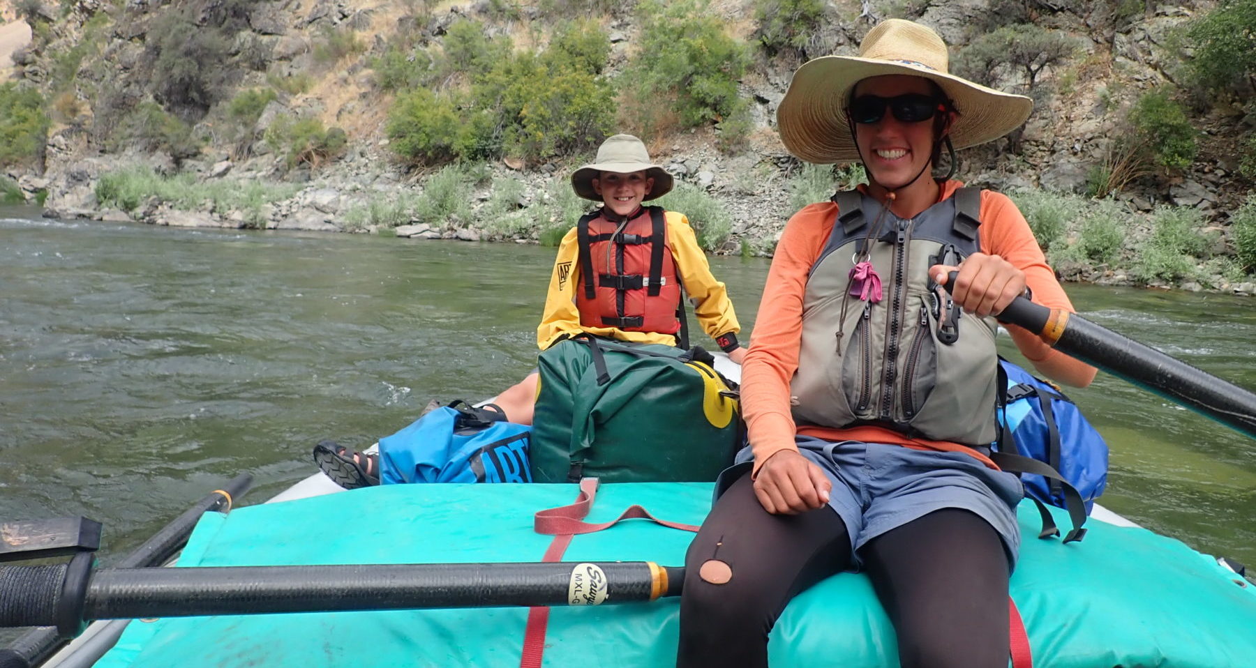 Favorite Gear And Clothing To Wear Whitewater Rafting Favorite Gear And Clothing To Wear Whitewater Rafting