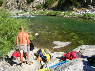 rafting gear at put-in for the Kings River Garlic Falls run